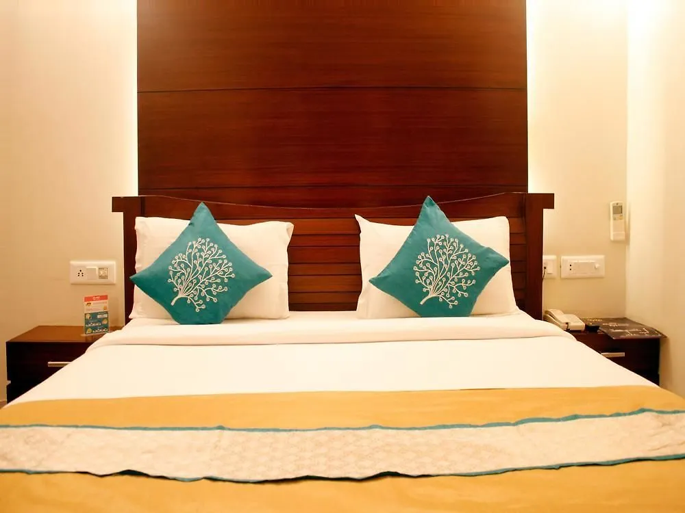 Hotel Oyo Rooms Mg Road Rakabganj Agra