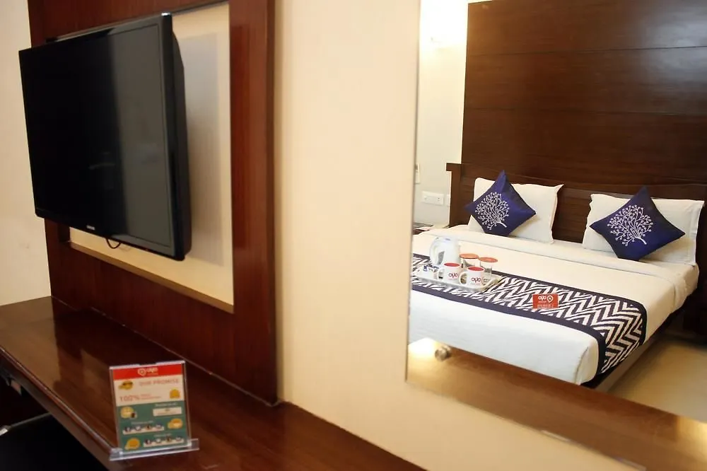 Hotel Oyo Rooms Mg Road Rakabganj Agra